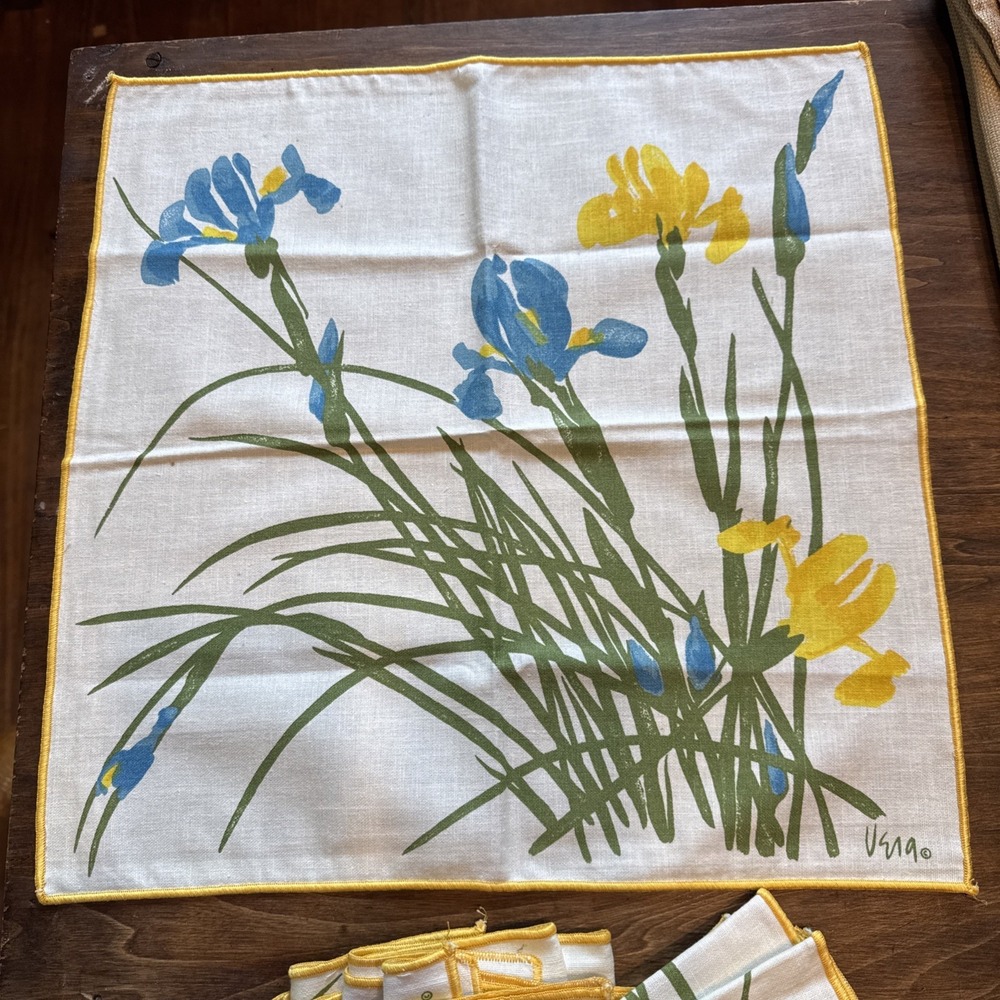 Vera Neumann Vintage Yellow Iris Floral Cloth Napkins Set of 5 Mid Century 16"